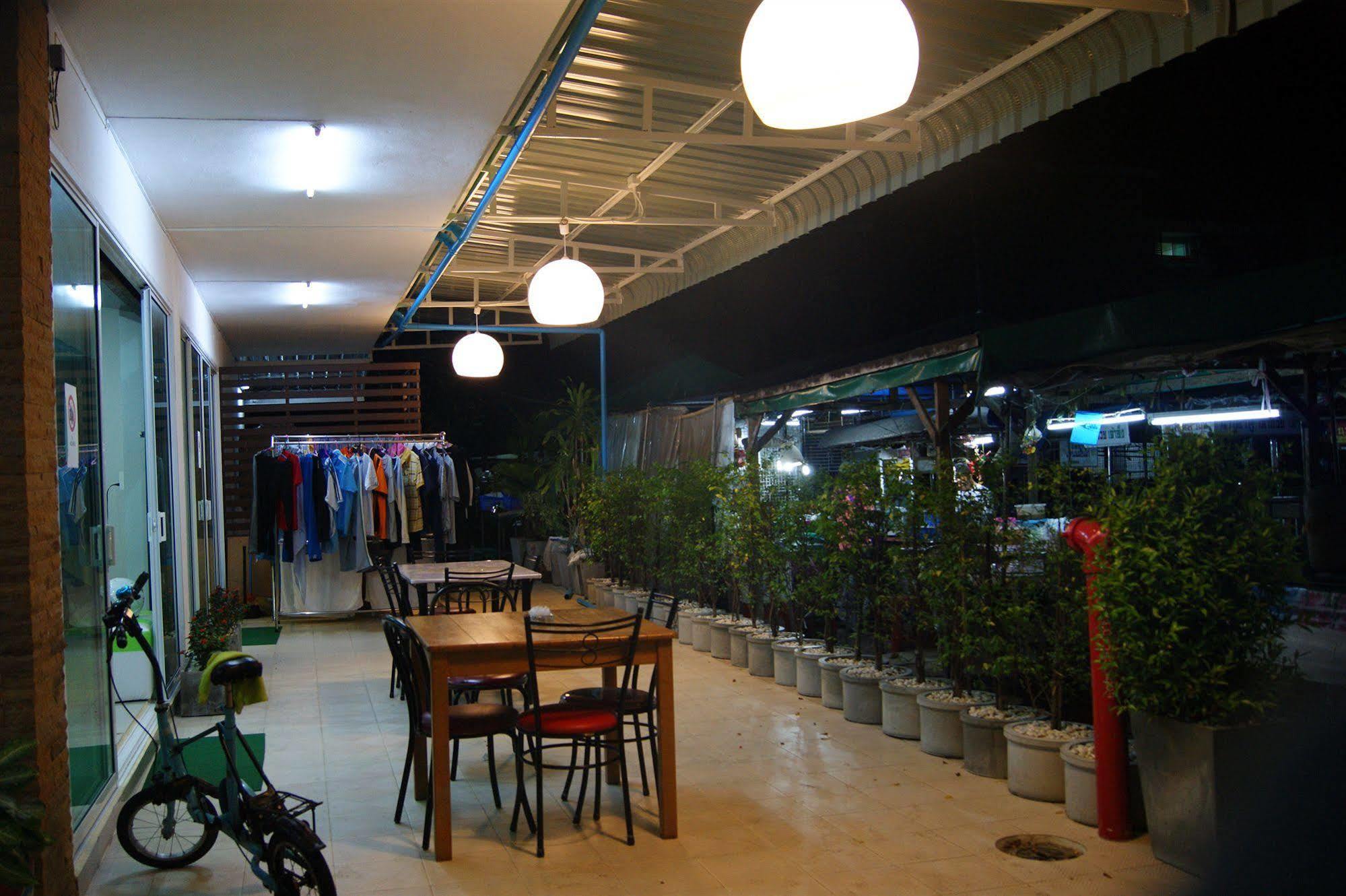 The City House Krabi town Exterior foto